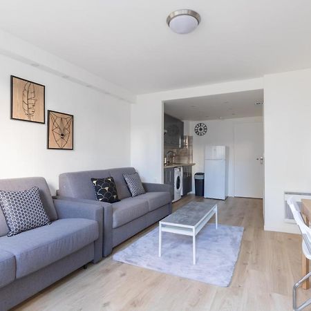 Home Suite Home Orfila Saint Fargeau Paris Bagian luar foto
