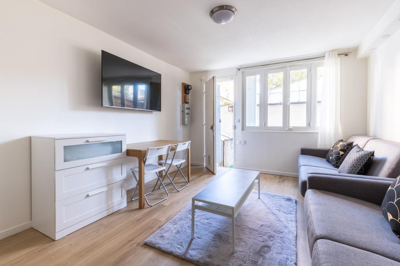 Home Suite Home Orfila Saint Fargeau Paris Bagian luar foto